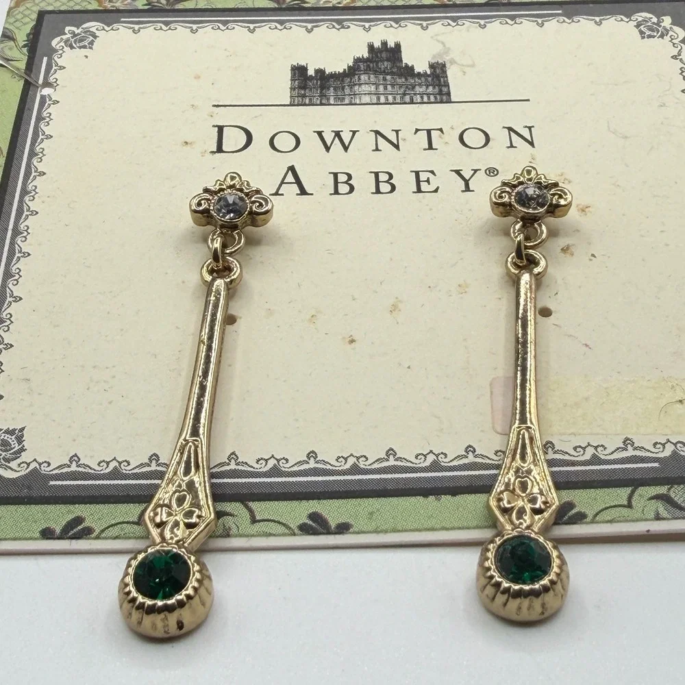 Downton Abbey Gold Tone Green Crystal Art Deco Drop Dangle Earrings Costume